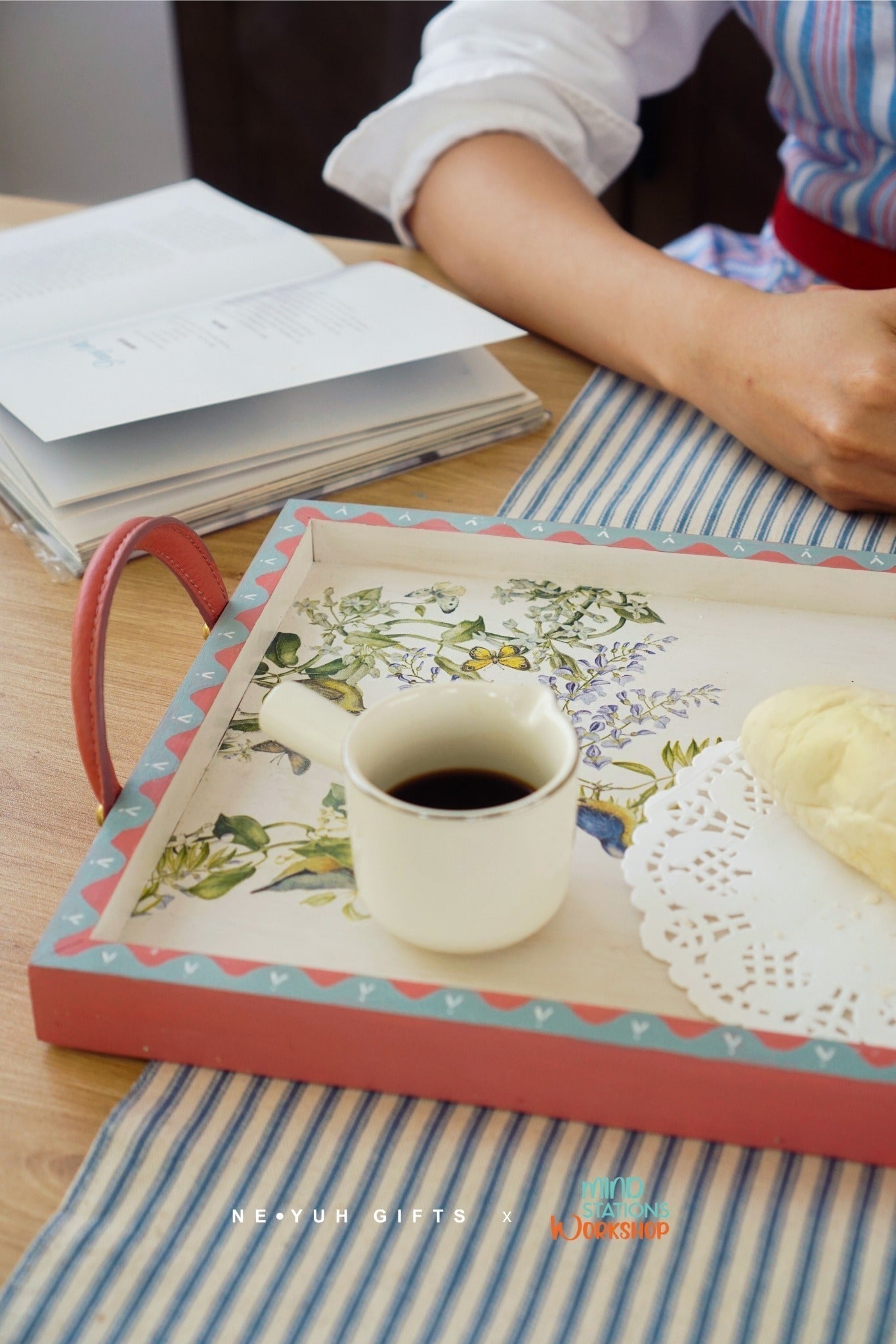 painting wooden tray neyuh home and travel