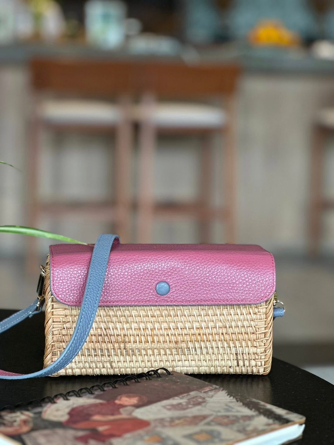 Vietnamese Handicrafts: Captivating International Visitors with Cultural Artistry