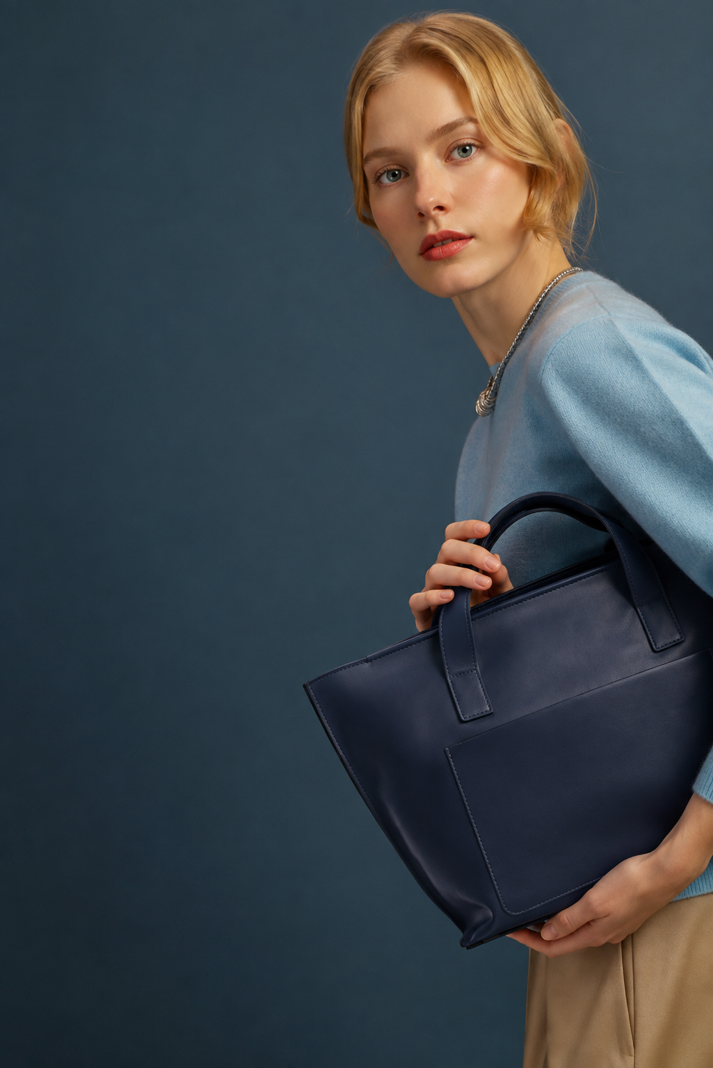 #color_navy