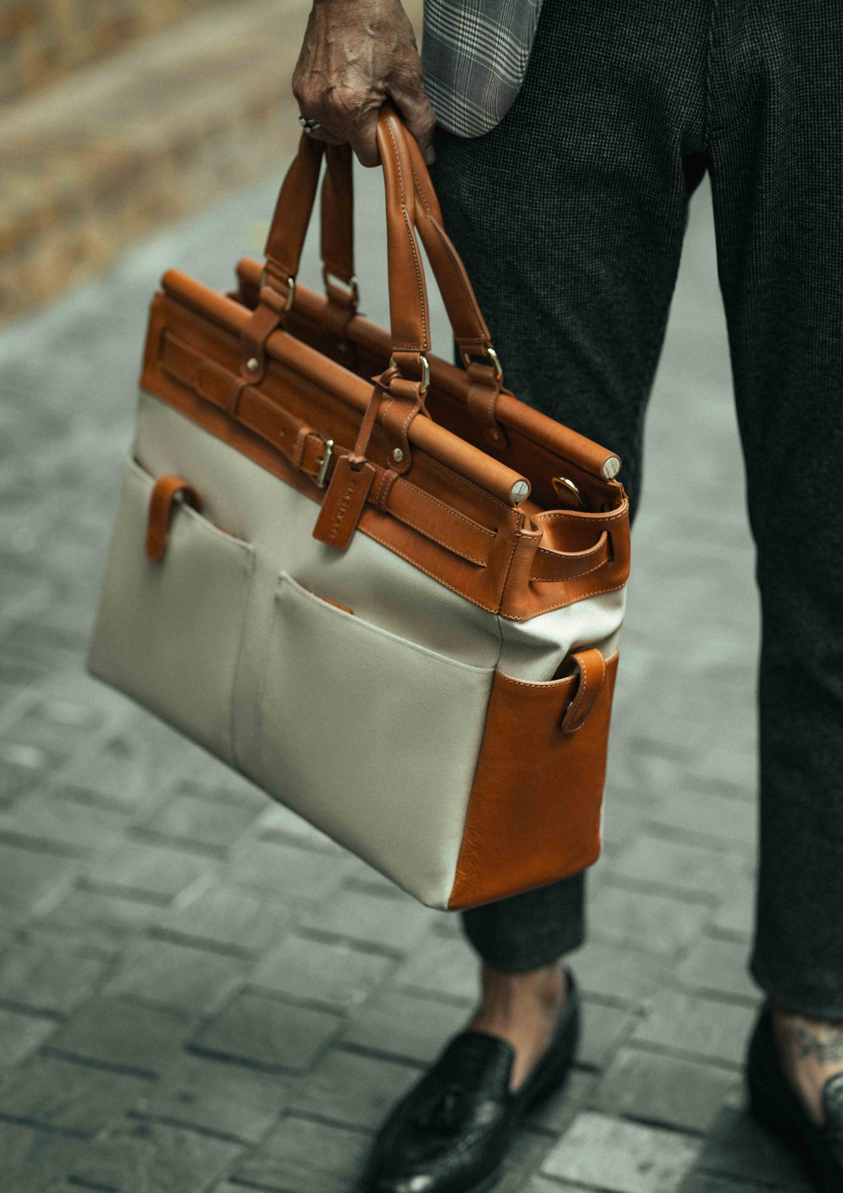 #color_brown