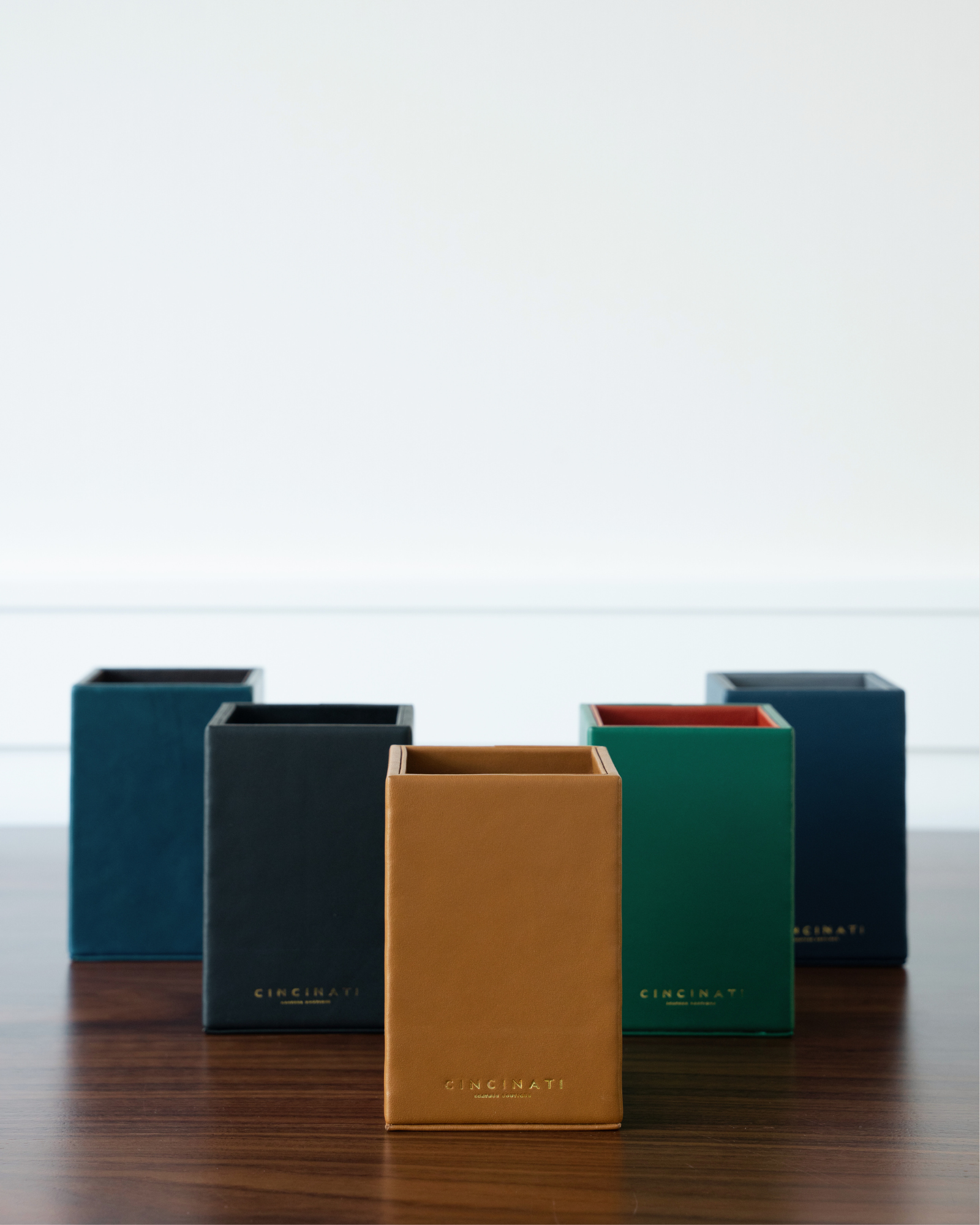 HỘP ĐỰNG BÚT BẰNG DA CAO CẤP