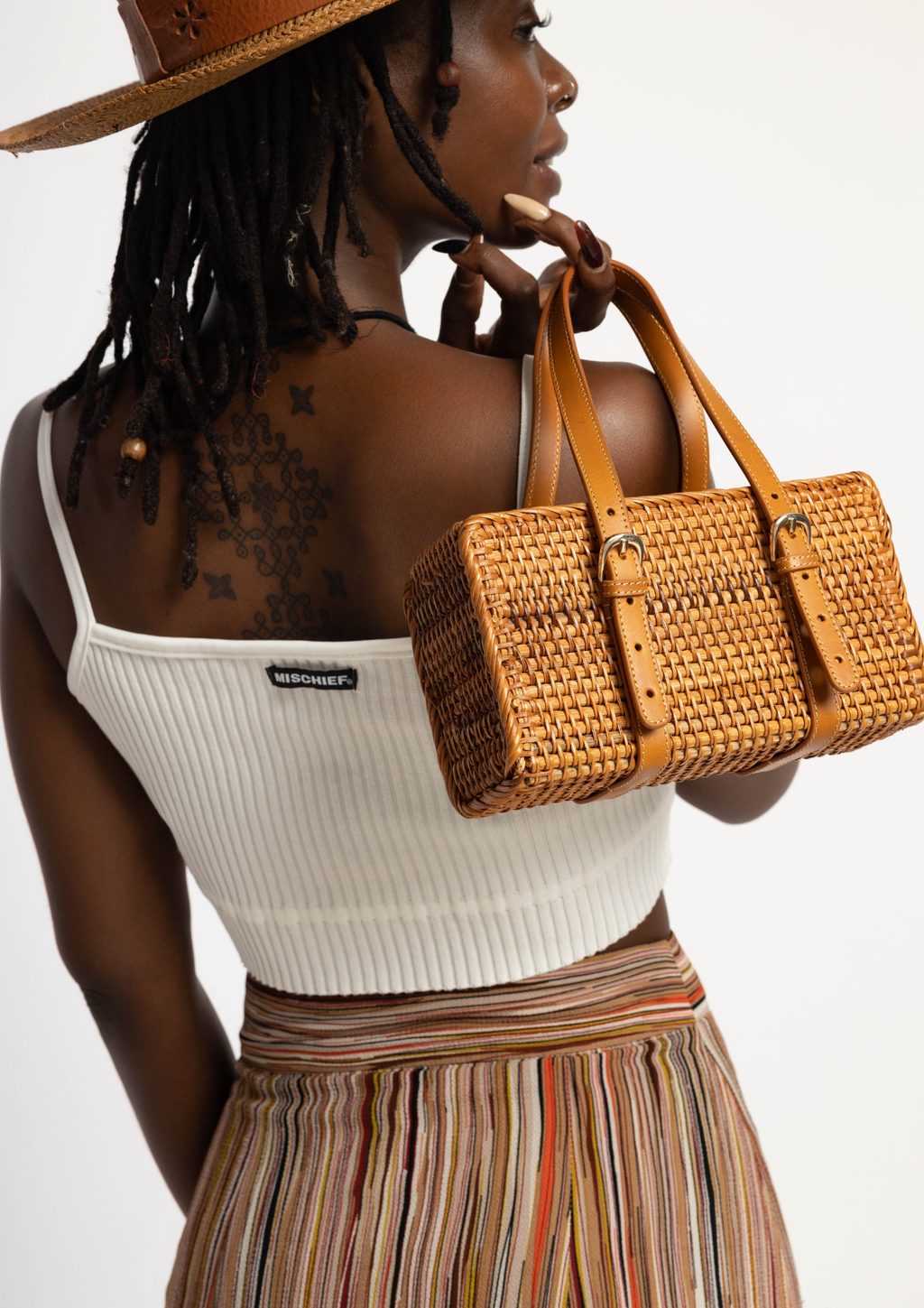 NEYUH FUSION RATTAN RECTANGULAR WITH BUCKLES